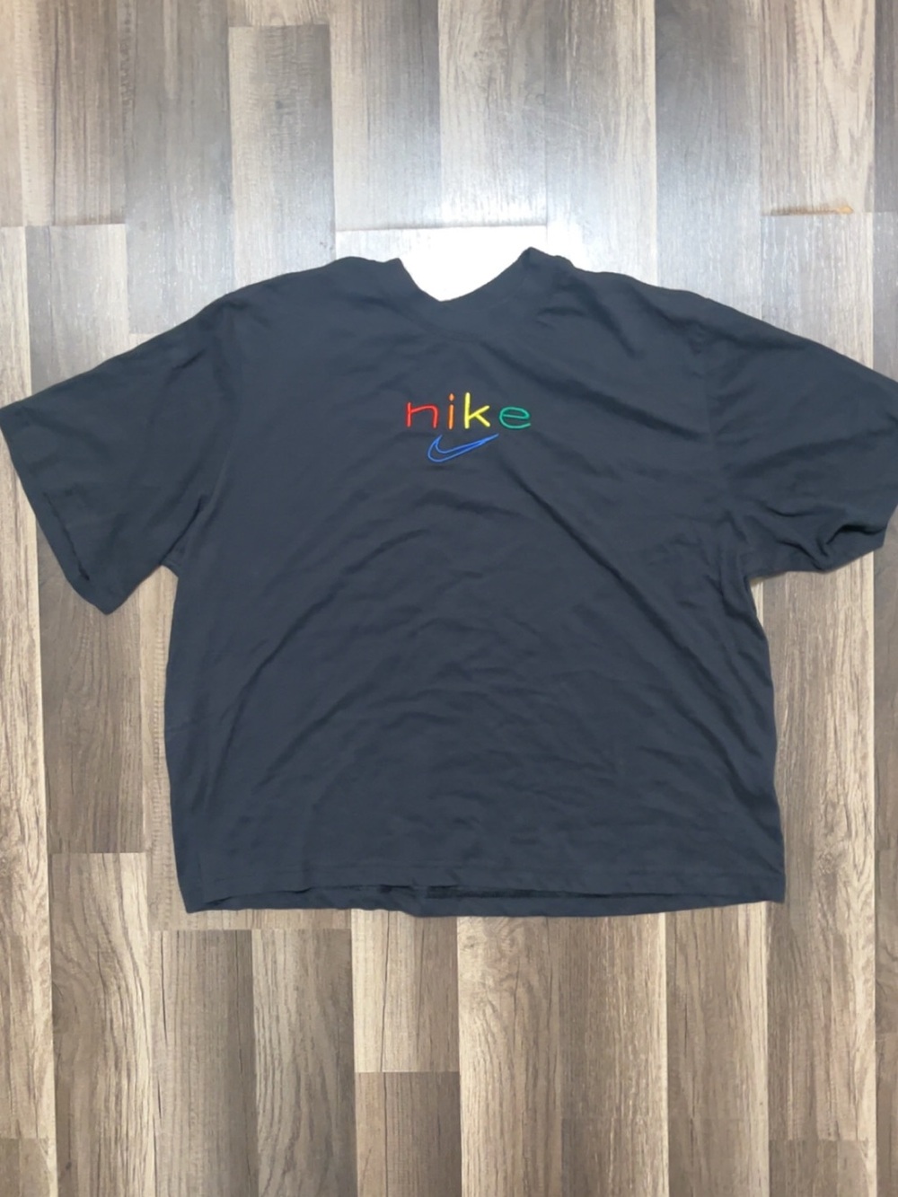 NIKE DRI-FIT Rainbow Women’s Large Cropped Black Shirt
